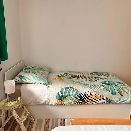 Apartma V&t Apartment *